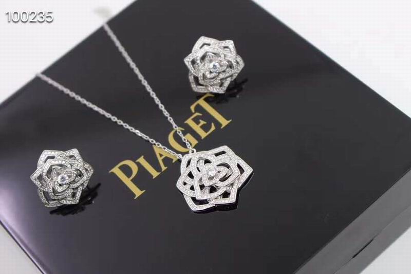 Piaget necklace 05lyx19